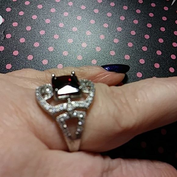 SOLD Sz7 Garnet and sapphire ring Sterling silver - Picture 2 of 4